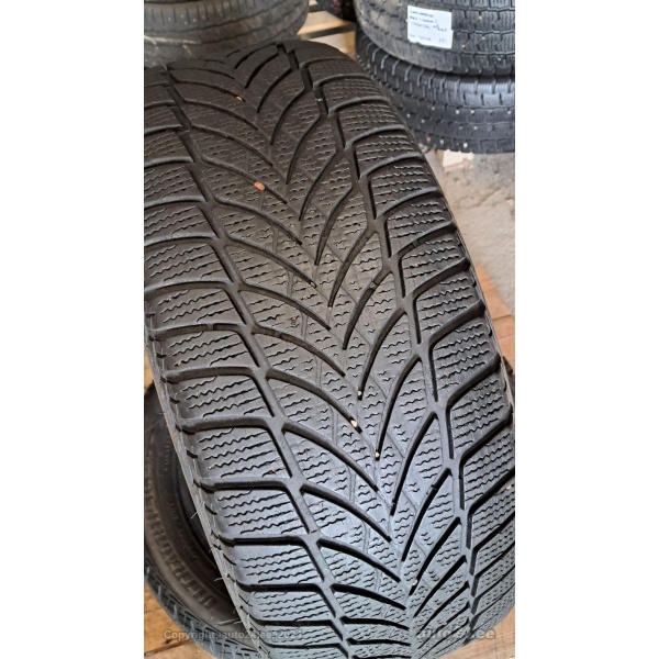 Goodyear Ultra Grip Ice2 215/55R17
