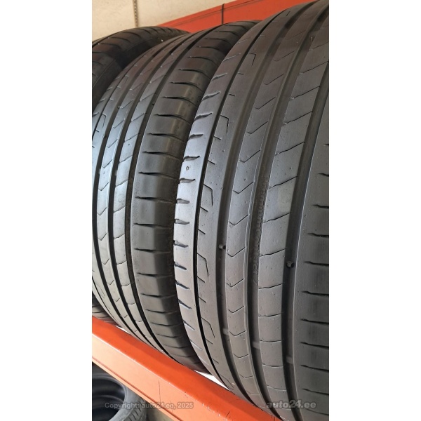 Continental Premiumcontact7 235/55R18