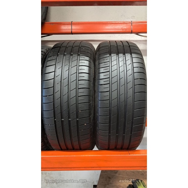 Goodyear Efficentgrip Performance 225/55R17