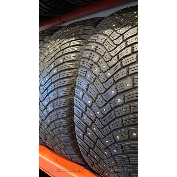 Continental Icecontact3 215/60R16