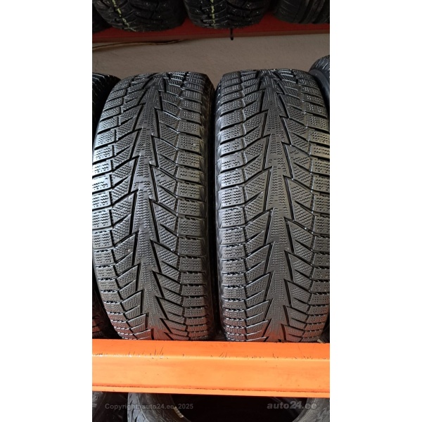 Hankook Winter I-icept IZ2 205/60R16
