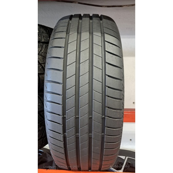 Bridgestone Turanza T005 205/55R16