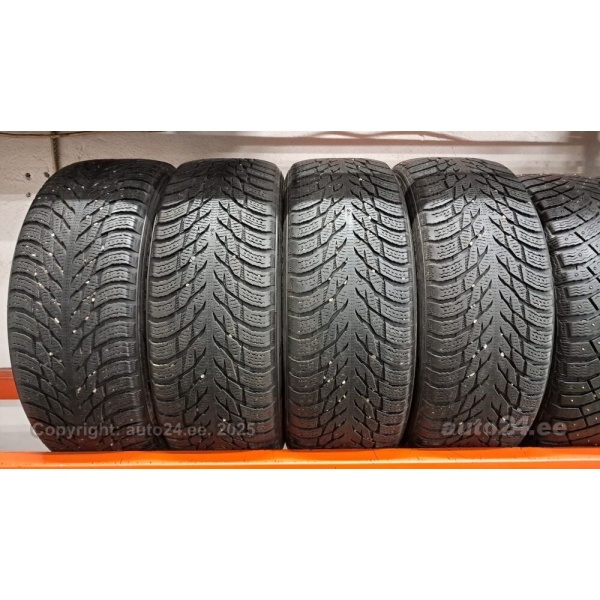 Nokian Hakkapeliitta R3 215/55R17