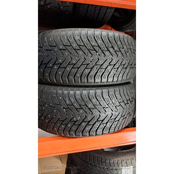 Nokian Hakkapeliita8 SUV Runflat 255/50R19