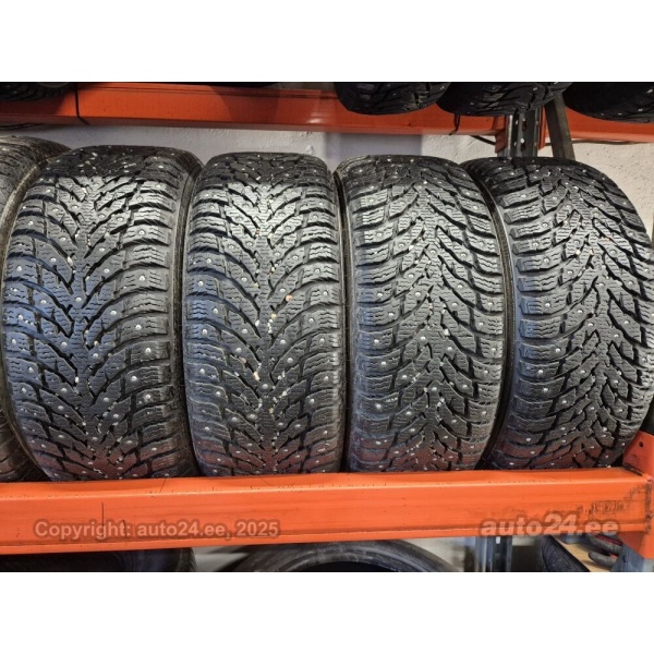 Nokian Hakkapeliitta9 215/55R16