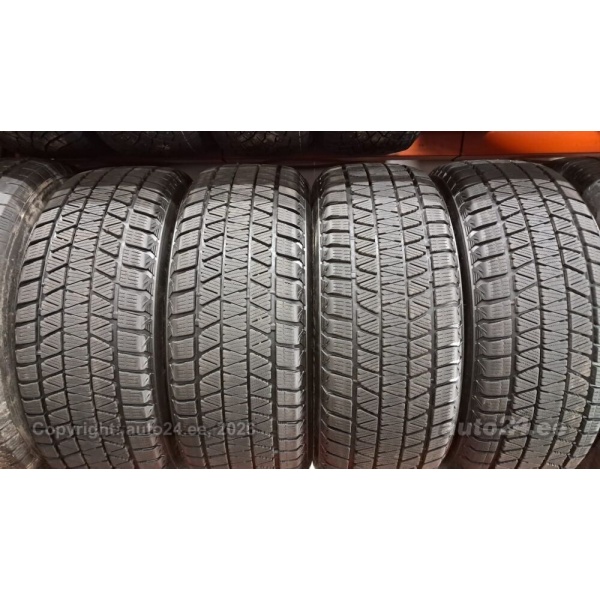 Bridgestone Blizzak DM-V3 235/55R18