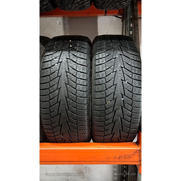 Hankook Winter I-icept IZ2 205/55R16