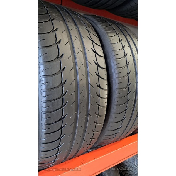 BFGoodrich G-grip 225/55R17