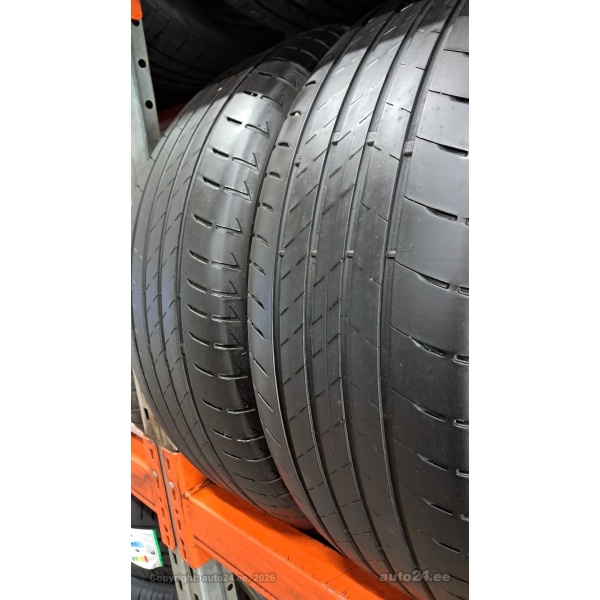 Bridgestone Turanza T005 235/55R18