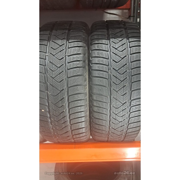 Pirelli Sottozero3 225/45R18
