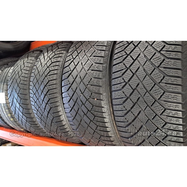 Continental VikingContact7 235/50R19