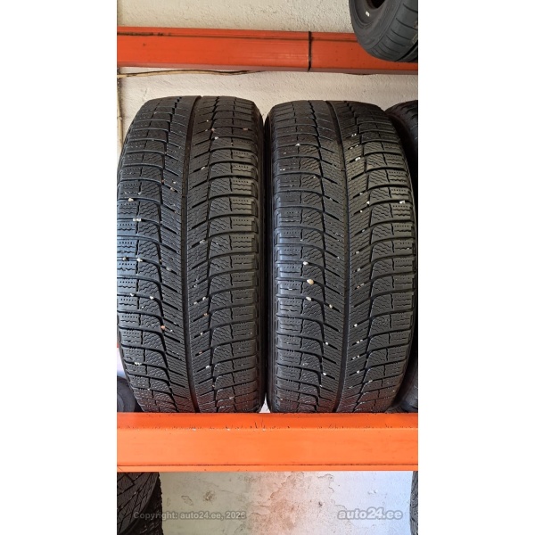 Michelin X-ice XI3 215/55R17