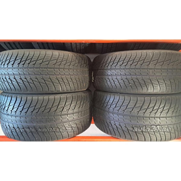 Nokian WR4 SUV Koos esimese mõõduga 275/45/21 315/40R21