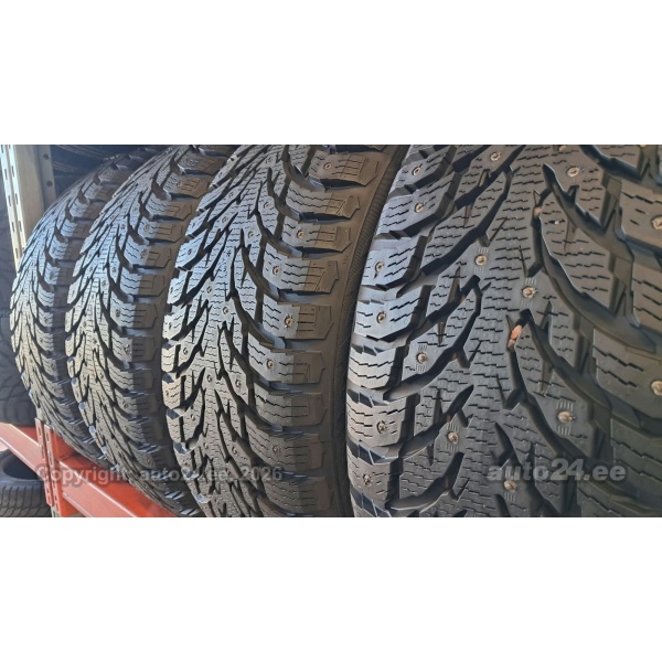 Nokian Hakkapeliitta9  SUV UUeväärsed 9,5+ MM 255/40R20