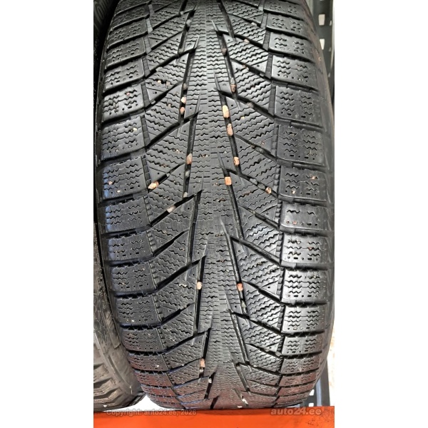 Hankook Winter I-icept IZ2 205/55R16