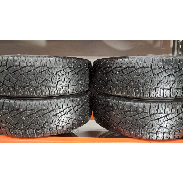 Nokian Hakkapeliitta C3 215/60R17